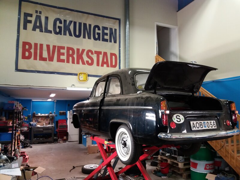 Mecanic auto in Suedia EURO 2400.- net / in mana